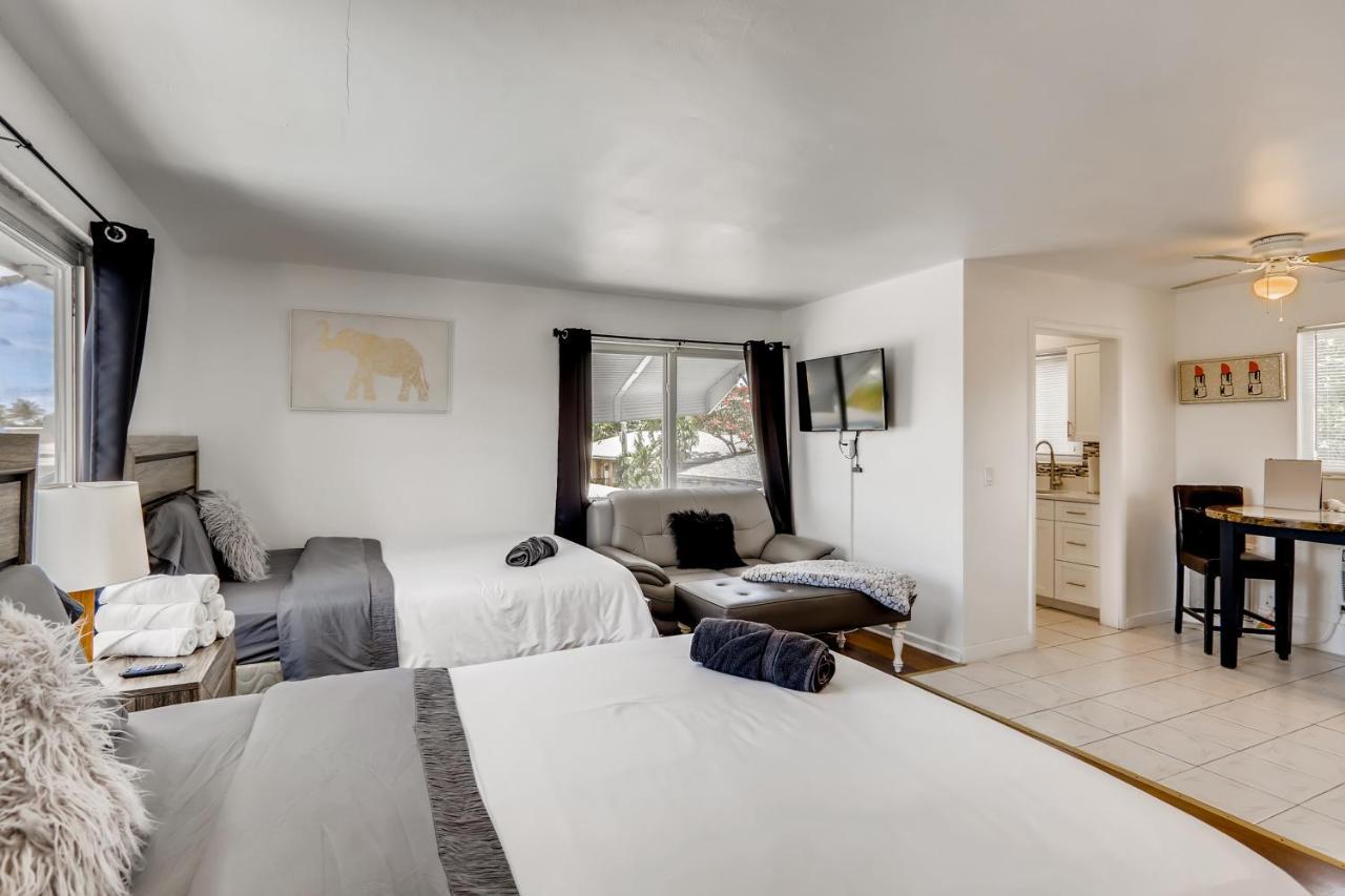 Coral Sands Huge Studio W/ 2 Queen Beds! ウェストパームビーチ エクステリア 写真